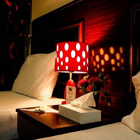 Karoon Hotel Dubai Esterno foto