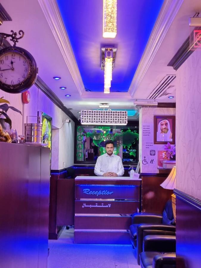 Karoon Hotel Dubai Esterno foto