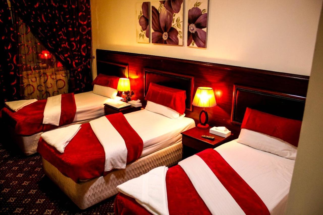 Karoon Hotel Dubai Esterno foto