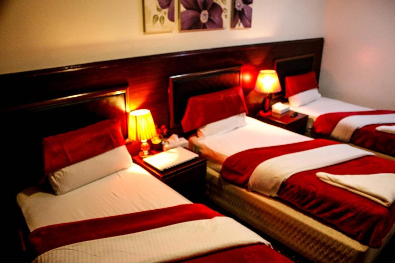 Karoon Hotel Dubai Esterno foto