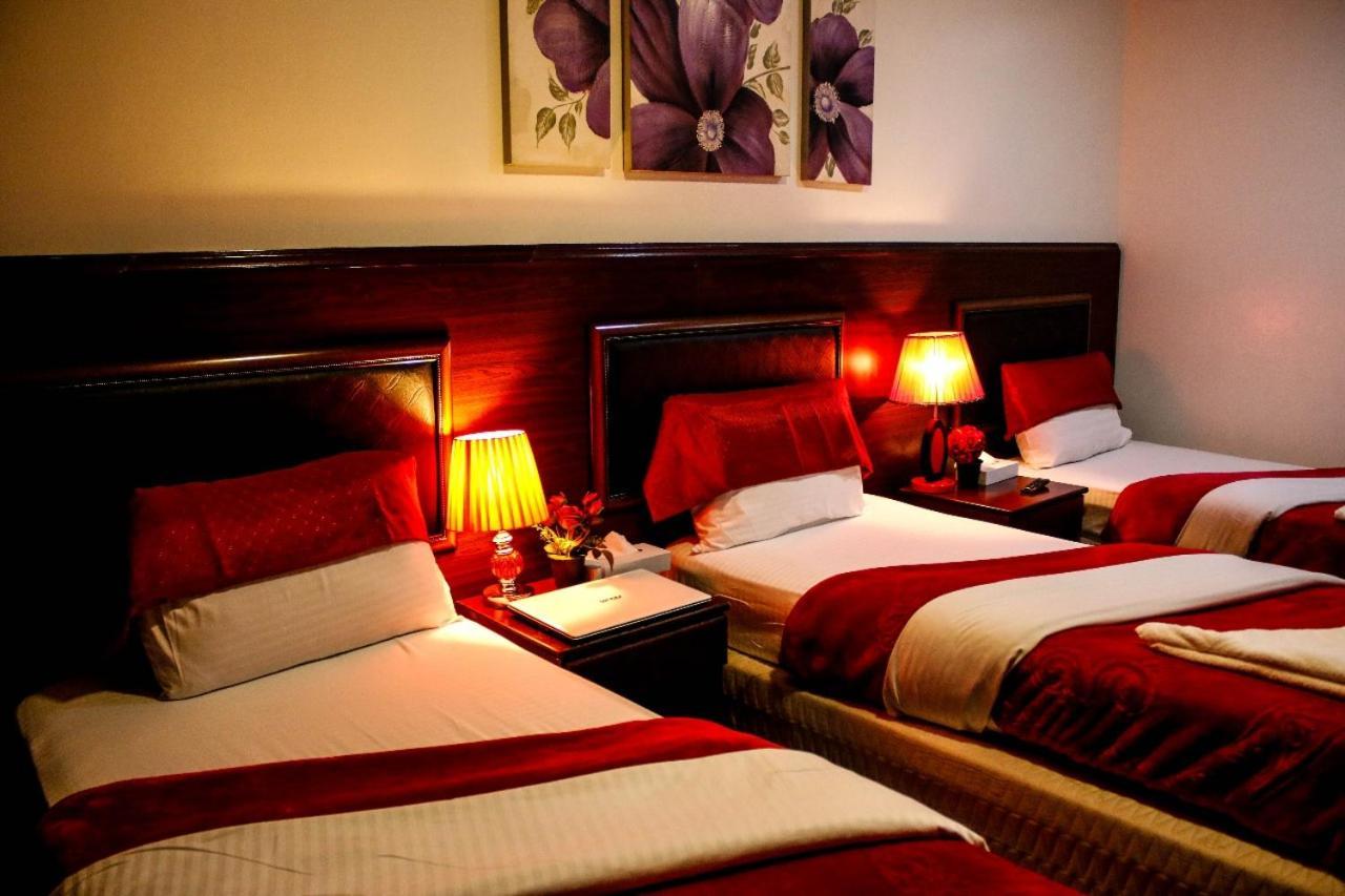 Karoon Hotel Dubai Esterno foto